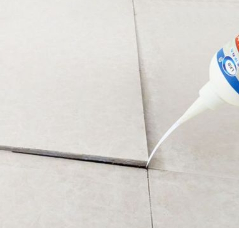 兴义瓷砖空鼓维修公司分享卫生间瓷砖脱落的原因可能有以下几点